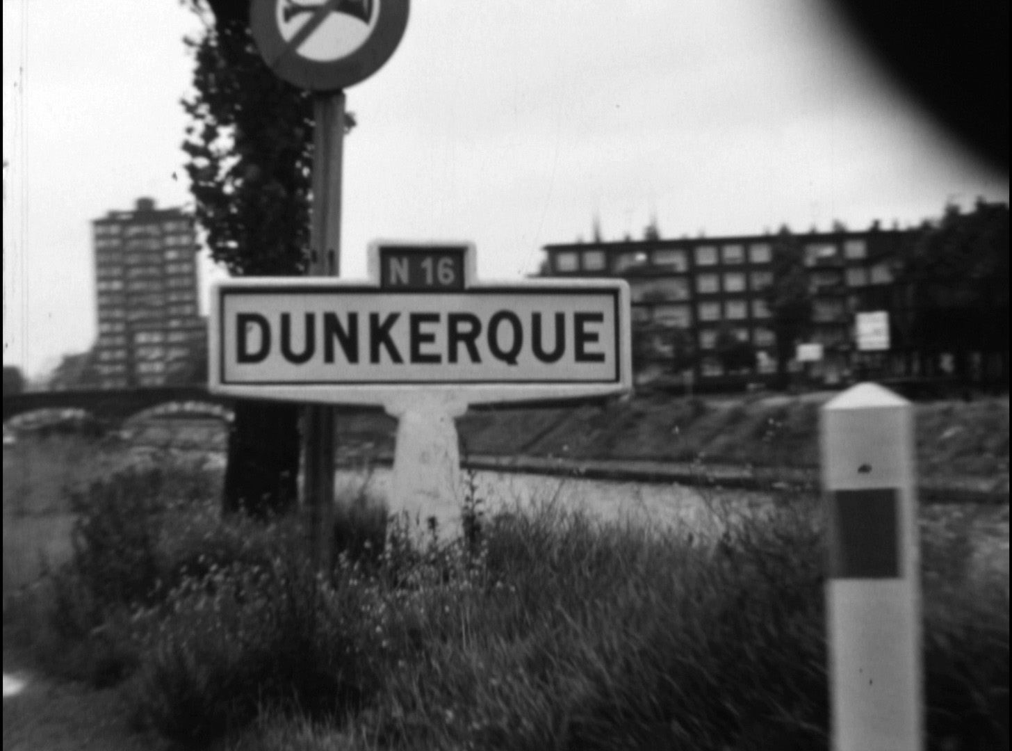 CHEZ LES DOCKERS DE DUNKERQUE - SEPTEMBRE 1967